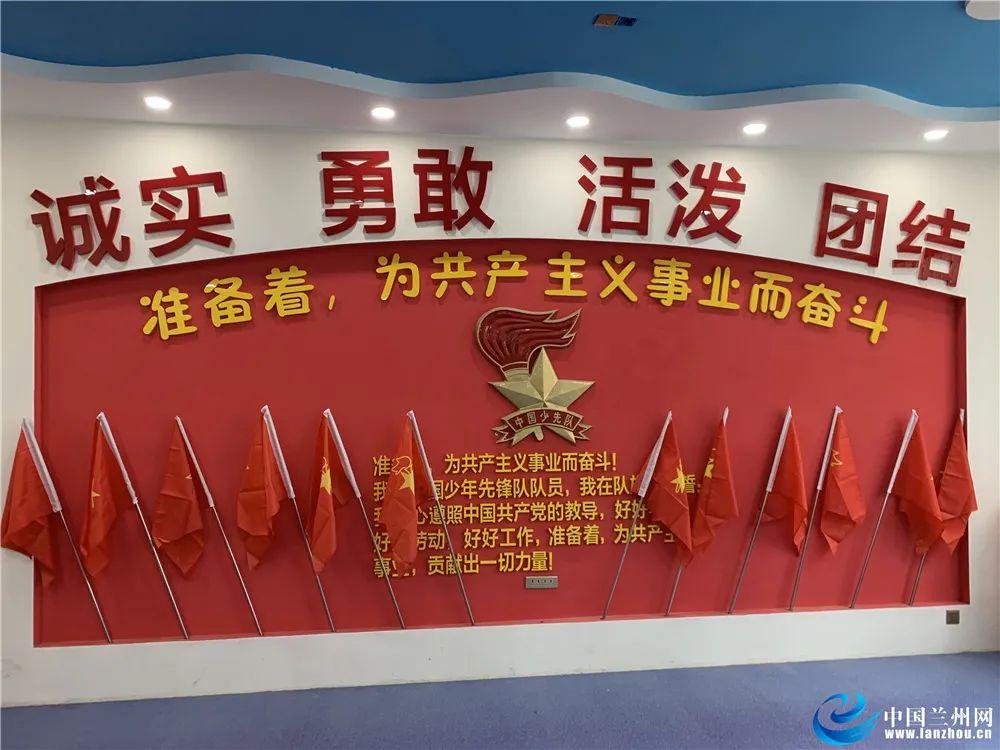 如何让一个男人从精神上离不开你？
